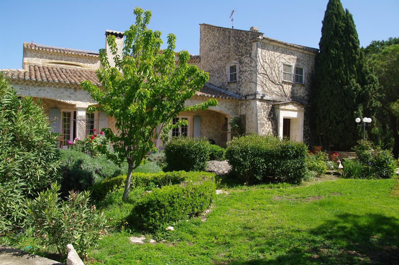 Residence Le Saint Victor Fontvieille Esterno foto